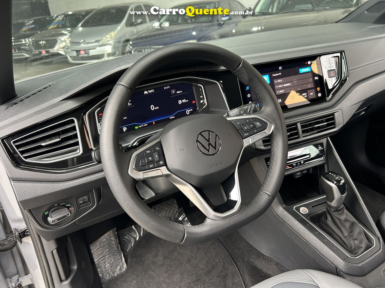 VOLKSWAGEN   NIVUS HIGHLINE 1.0 200 TSI FLEX AUT.   PRATA 2024 1.0 FLEX - Loja