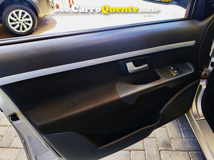 Fiat PALIO 1.4 MPI FIRE ELX WEEKEND 8V FLEX 4P MANUAL - Loja