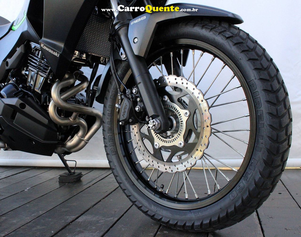KAWASAKI VERSYS-X 300 ABS 2025 - Loja