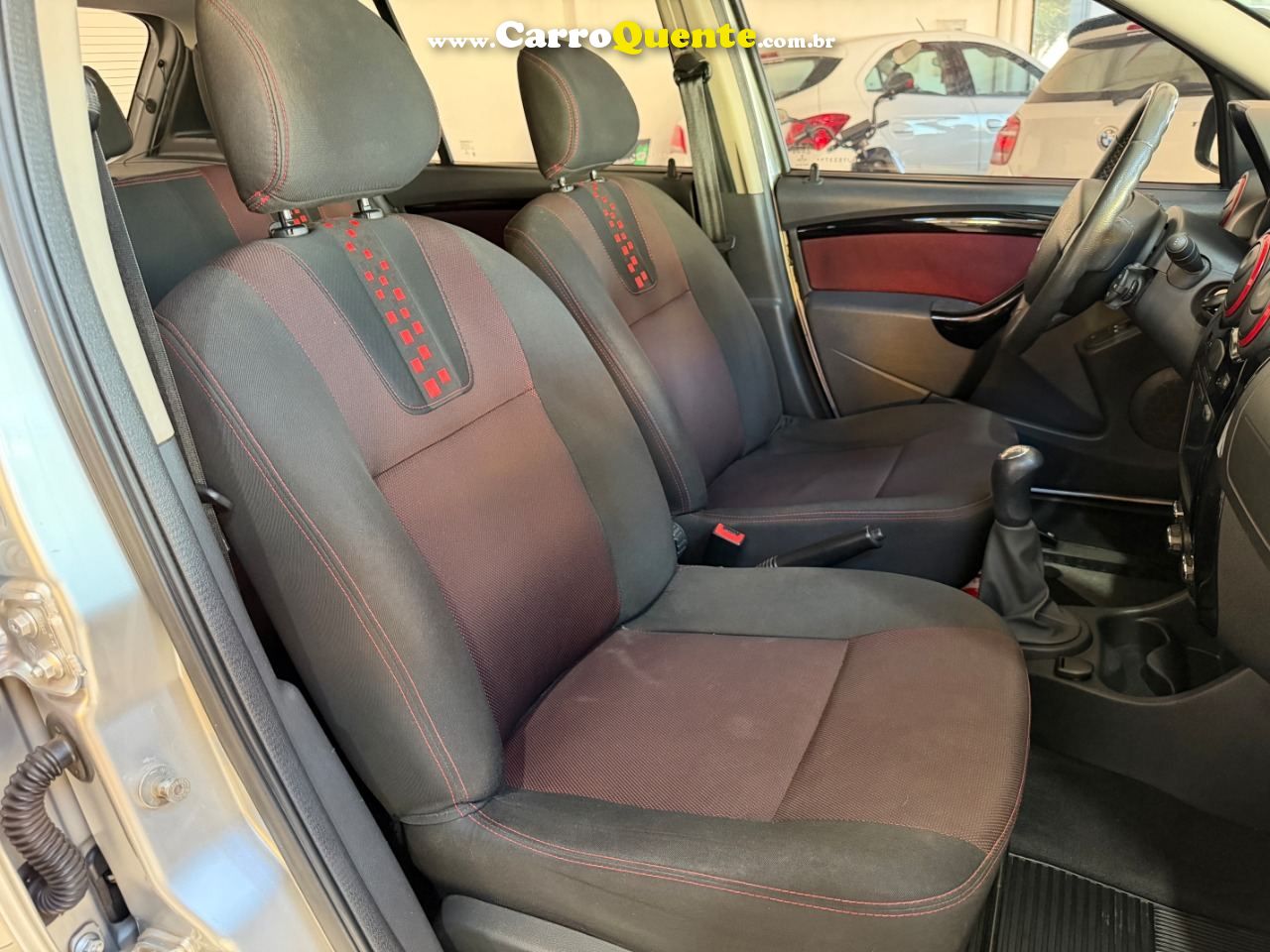 Sandero Stepway 1.6 8V (flex) 2014/2013 Renault - Loja
