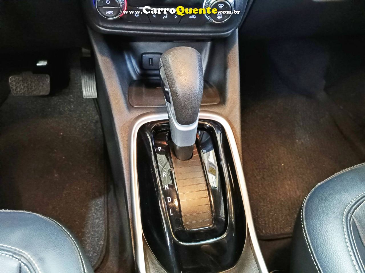 CHEVROLET TRACKER 1.2 TURBO PREMIER 2021 - Loja