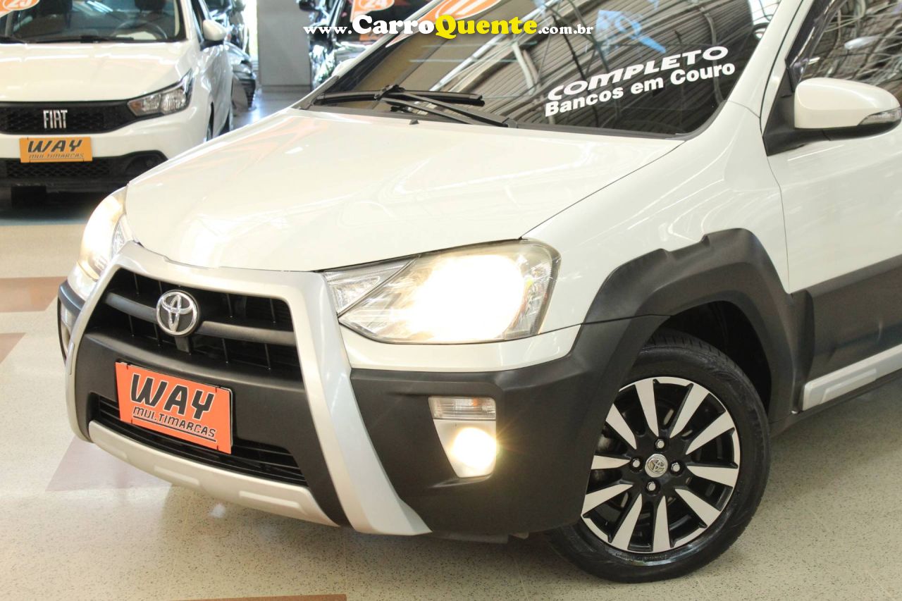 TOYOTA ETIOS CROSS 1.5 16V 2017 - Loja