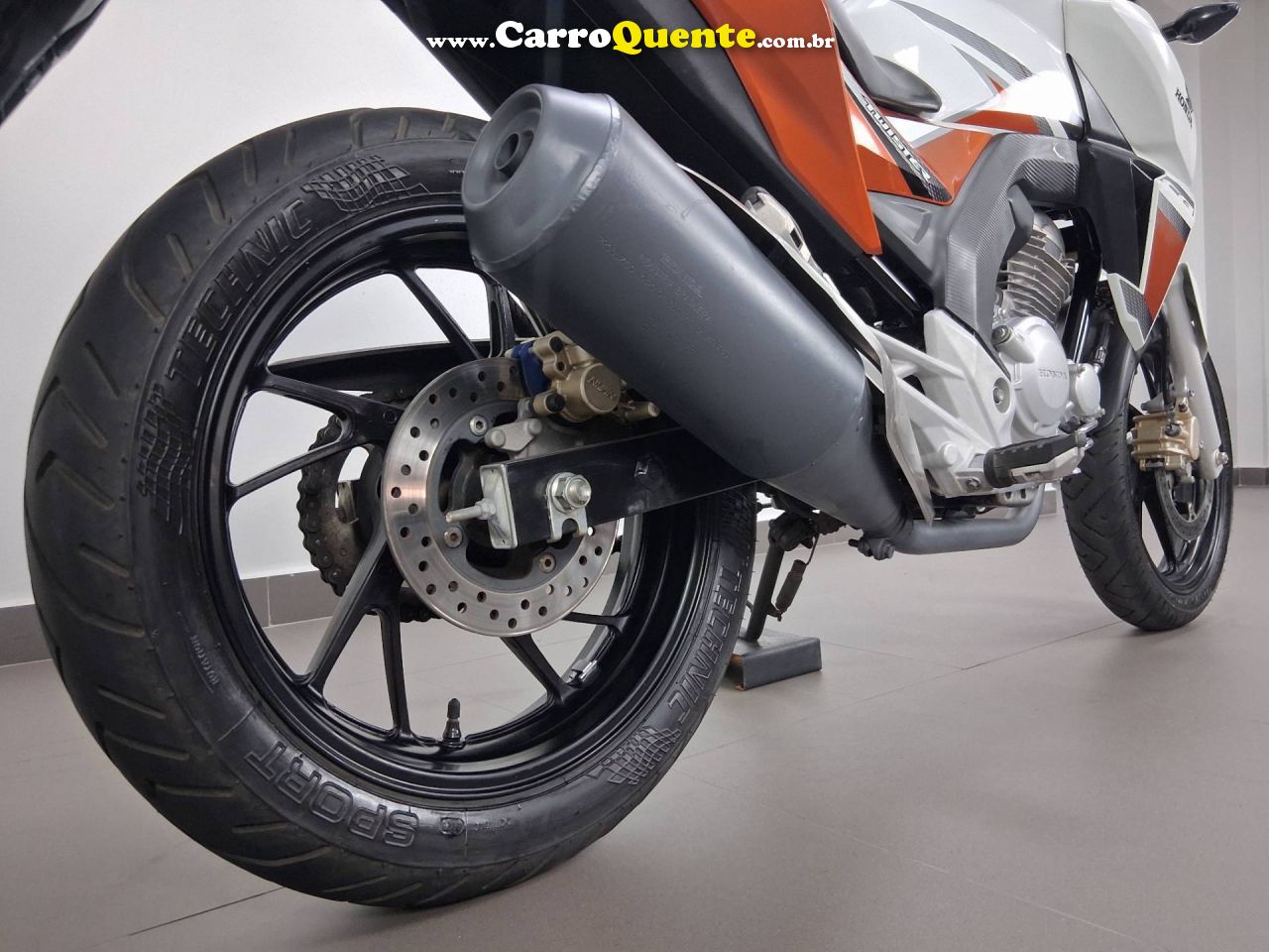 HONDA CB T 2017 - Loja
