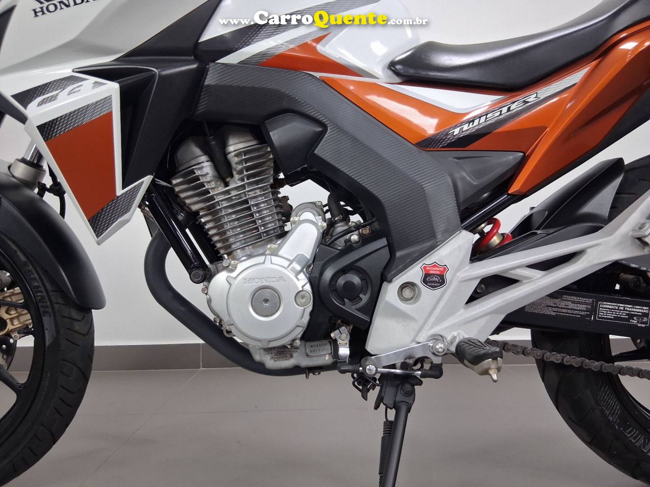 HONDA CB T 2017 - Loja