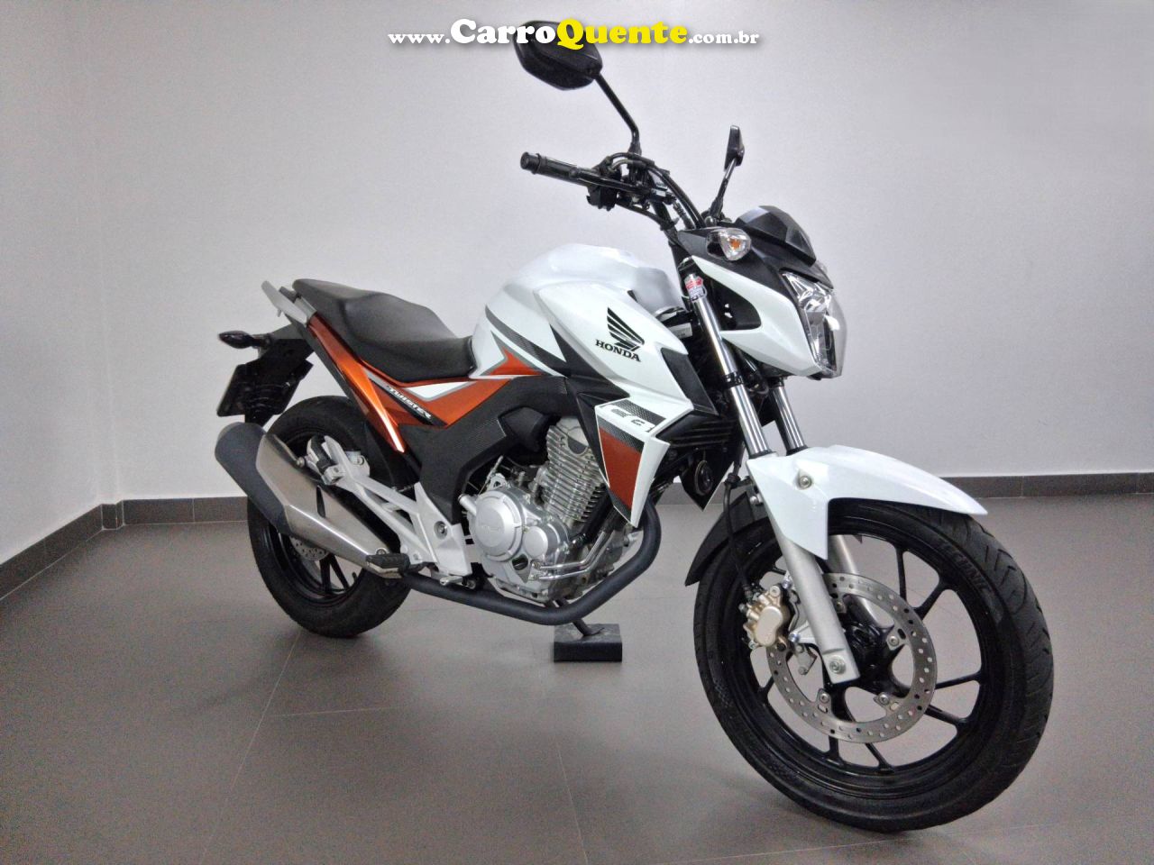HONDA CB T 2017 - Loja