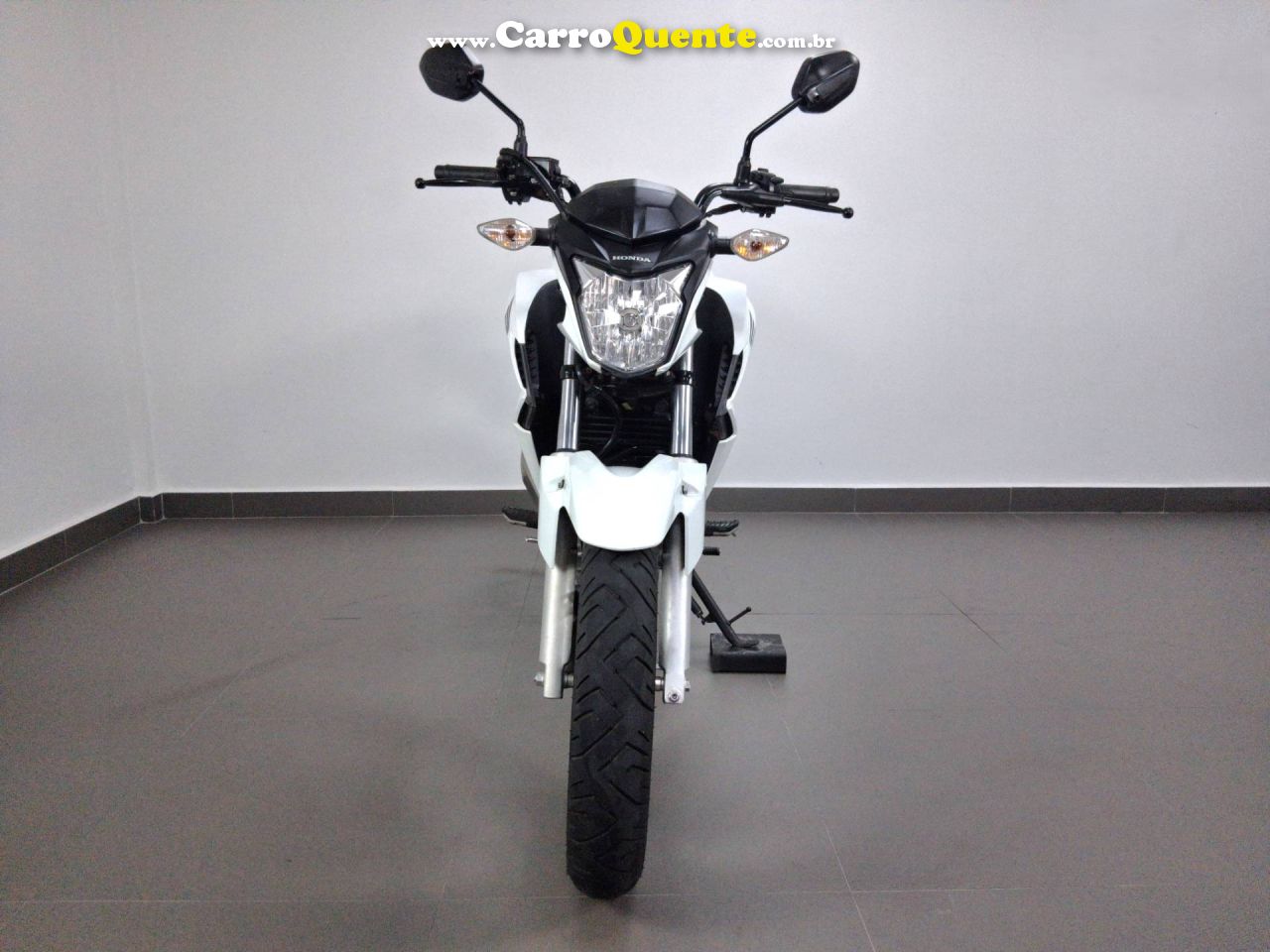HONDA CB T 2017 - Loja