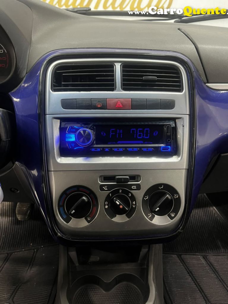 FIAT   PUNTO ATTRACTIVE 1.4 FIRE FLEX 8V 5P   PRATA 2011 1.4 FLEX - Loja
