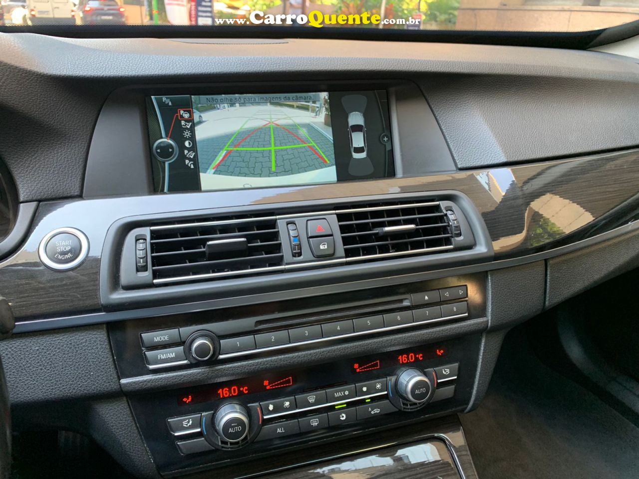 BMW   3.0 SEDAN 6 CILINDROS 24V TURBO GASOLINA 4P AUTOMÁTICO   BRANCO 2012 3.0 GASOLINA - Loja