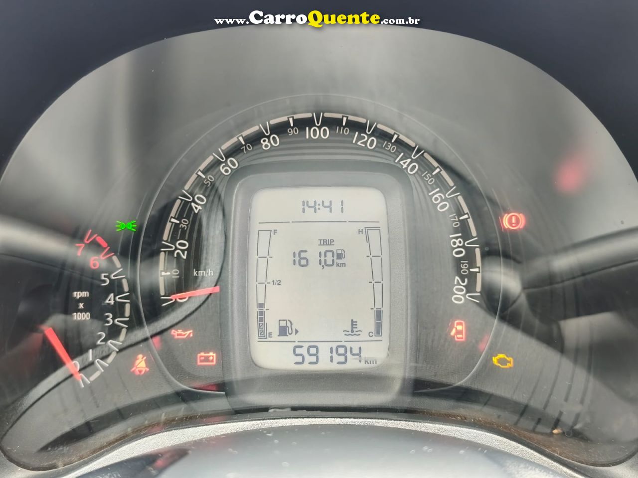 FIAT   MOBI LIKE 1.0 FIRE FLEX 5P.   BRANCO 2024 1.0 FLEX - Loja