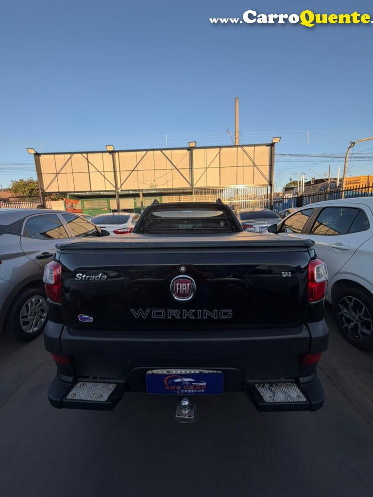 FIAT   STRADA WORKING HARD 1.4 FIRE FLEX 8V CS   PRETO 2015 1.4 FLEX - Loja