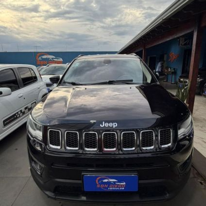 JEEP   COMPASS LONGITUDE 2.0 4X2 FLEX 16V AUT.   PRETO 2018 2.0 FLEX