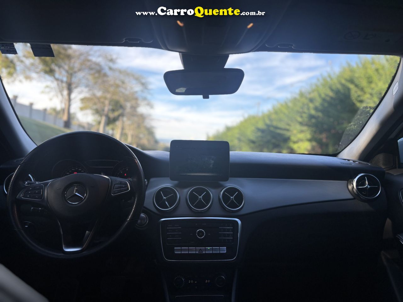 MERCEDES-BENZ   GLA 200 ADVANCE 1.61.6 TB 16V FLEX AUT.   BRANCO 2020 1.6 FLEX - Loja