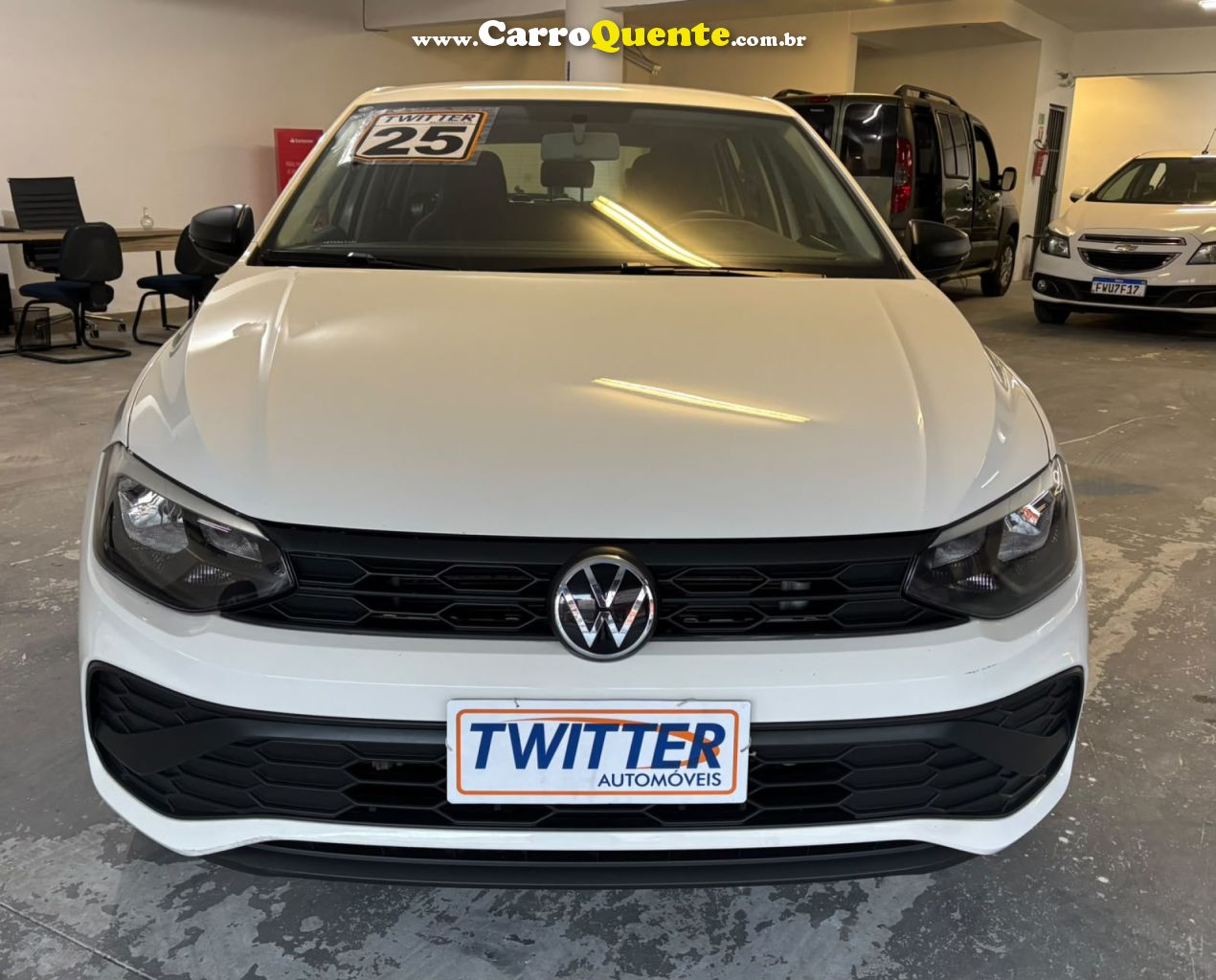 VOLKSWAGEN   POLO TRACK 1.0 FLEX 12V 5P   BRANCO 2025 1.0 FLEX - Loja