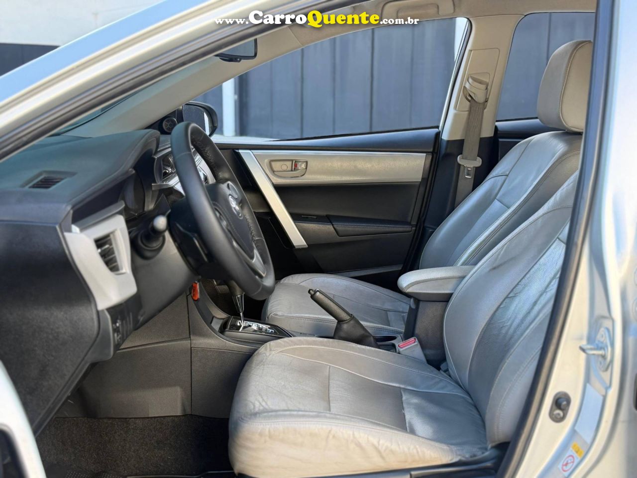 TOYOTA COROLLA 2.0 XEI 16V 2016 - Loja