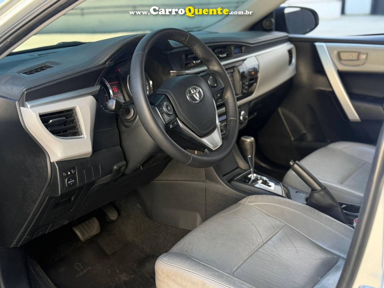 TOYOTA COROLLA 2.0 XEI 16V 2016 - Loja