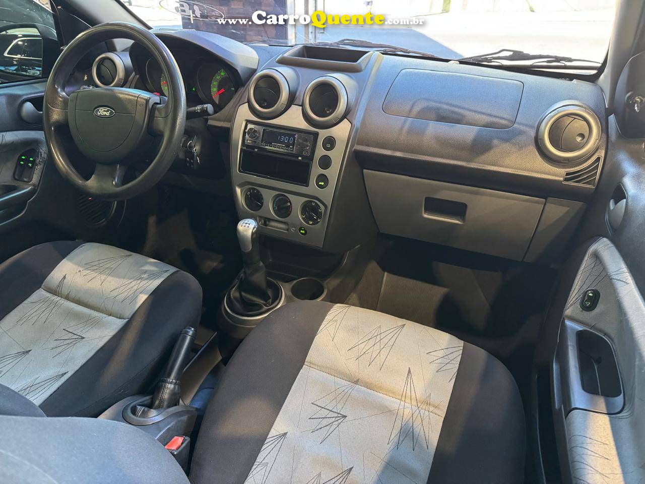 FORD FIESTA 1.6 MPI CLASS HATCH 8V 2009 - Loja