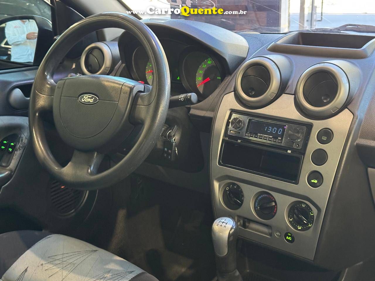 FORD FIESTA 1.6 MPI CLASS HATCH 8V 2009 - Loja