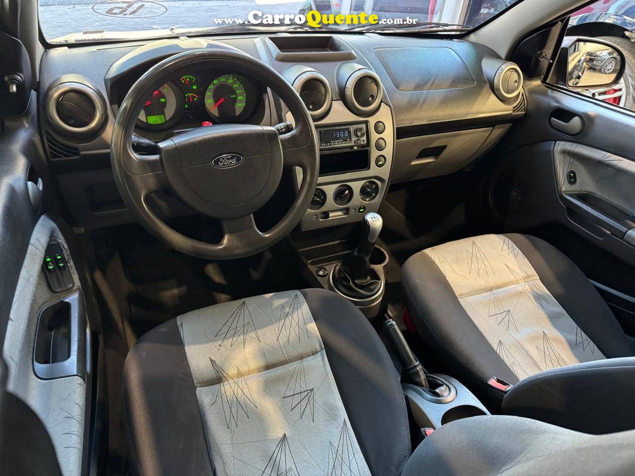FORD FIESTA 1.6 MPI CLASS HATCH 8V 2009 - Loja