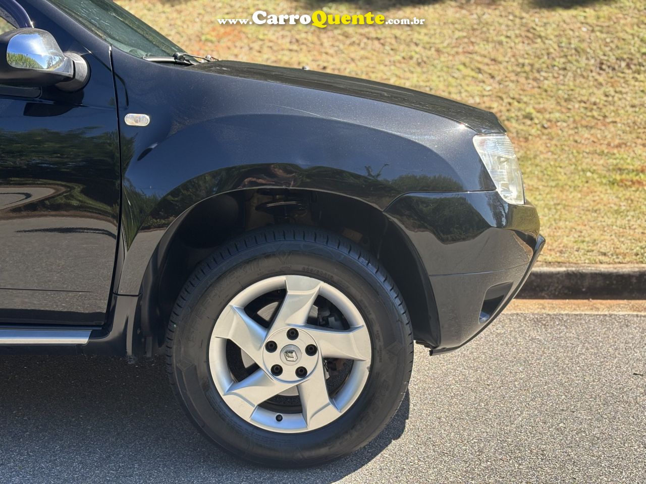 RENAULT   DUSTER DYNAMIQUE 2.0 FLEX 16V AUT.   PRETO 2013 2.0 FLEX - Loja