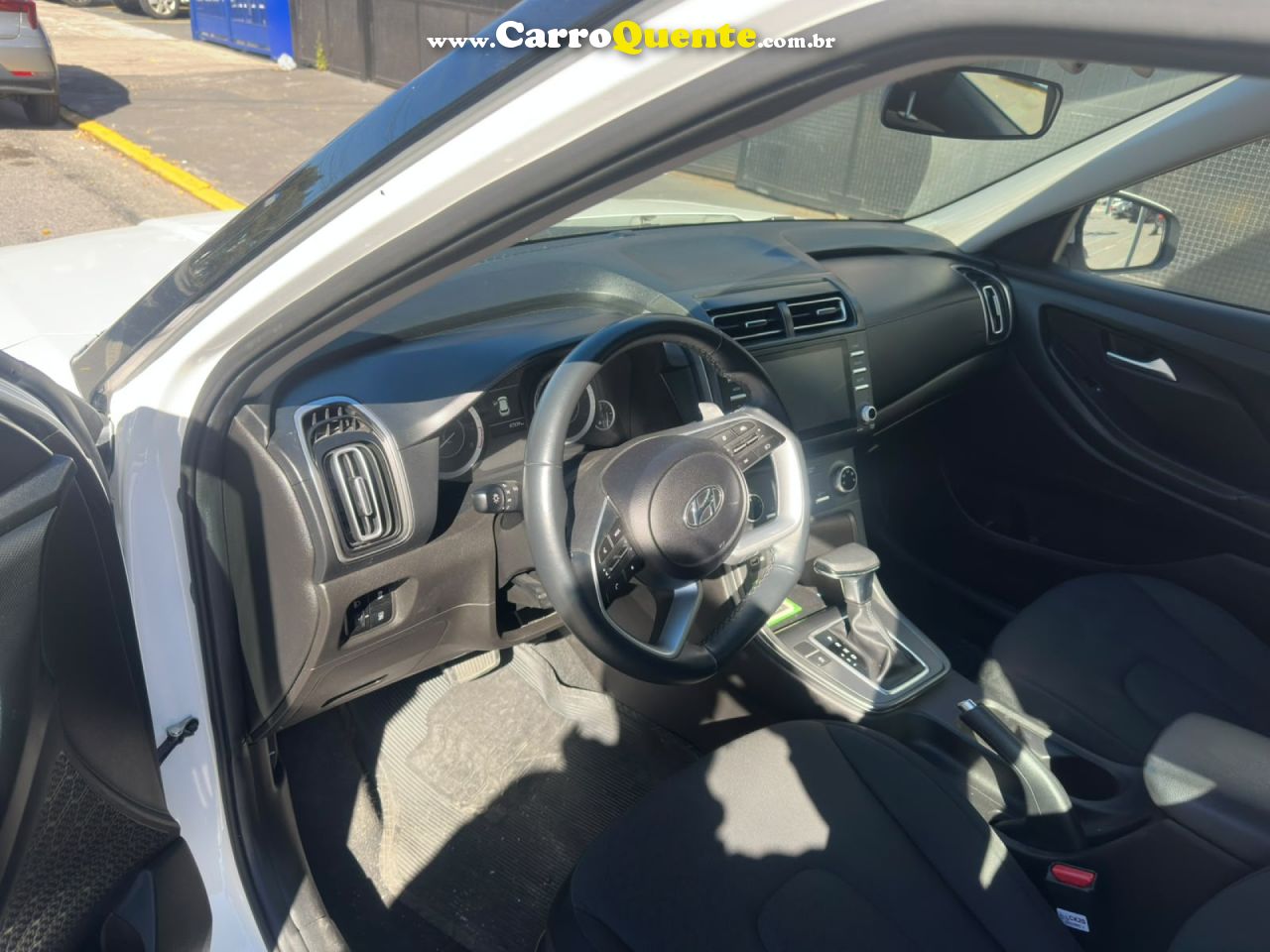 HYUNDAI   CRETA COMFORT 1.0 TB 12V FLEX AUT.   BRANCO 2025 1.0 FLEX - Loja