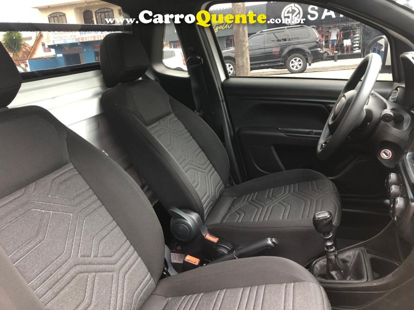 Fiat STRADA 1.3 FIREFLY FLEX FREEDOM CS MANUAL - Loja