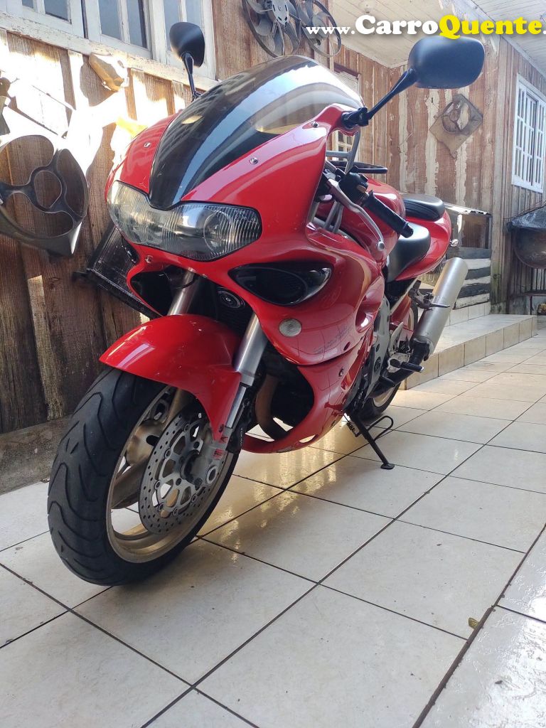 Suzuki TL 1000s   moto esportiva  aceito troca  Gasolina Manual - Particular