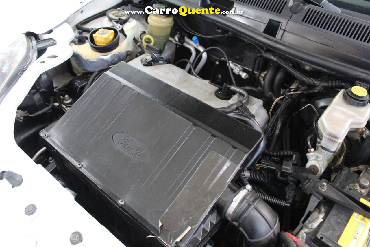 FORD KA 1.0 MPI 8V 2013 - Loja