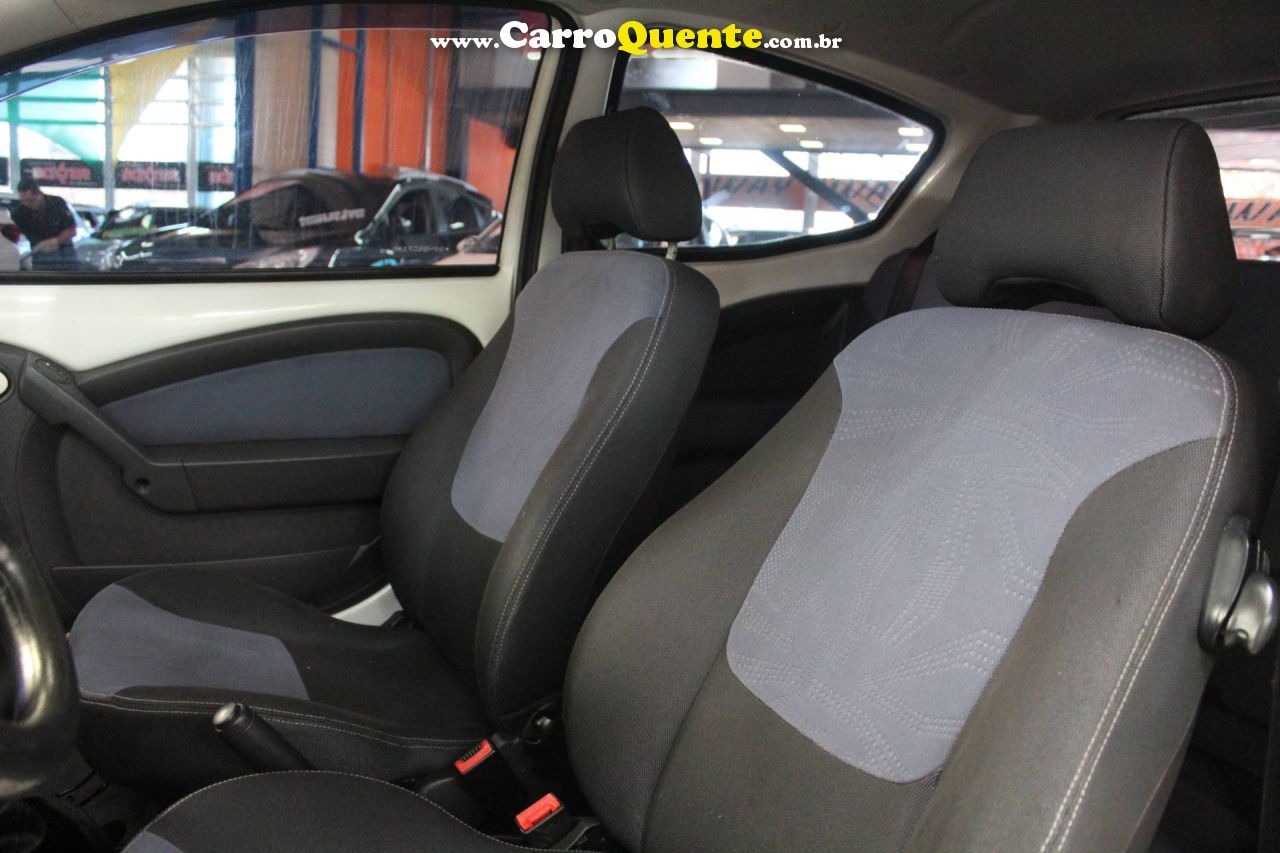 FORD KA 1.0 MPI 8V 2013 - Loja