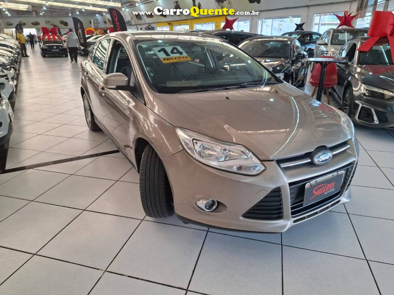 FORD FOCUS 2.0 S SEDAN 16V AUTO 2014 - Loja