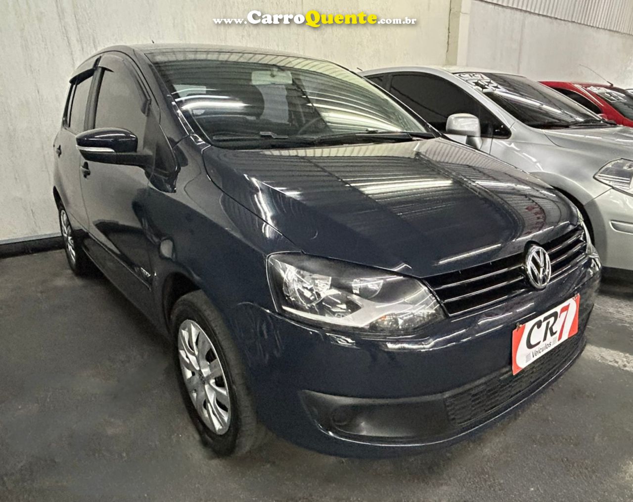 VOLKSWAGEN   FOX 1.0 MI TOTAL FLEX 8V 5P   CINZA 2013 1.0 FLEX - Loja