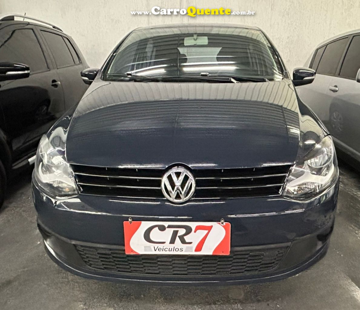 VOLKSWAGEN   FOX 1.0 MI TOTAL FLEX 8V 5P   CINZA 2013 1.0 FLEX - Loja