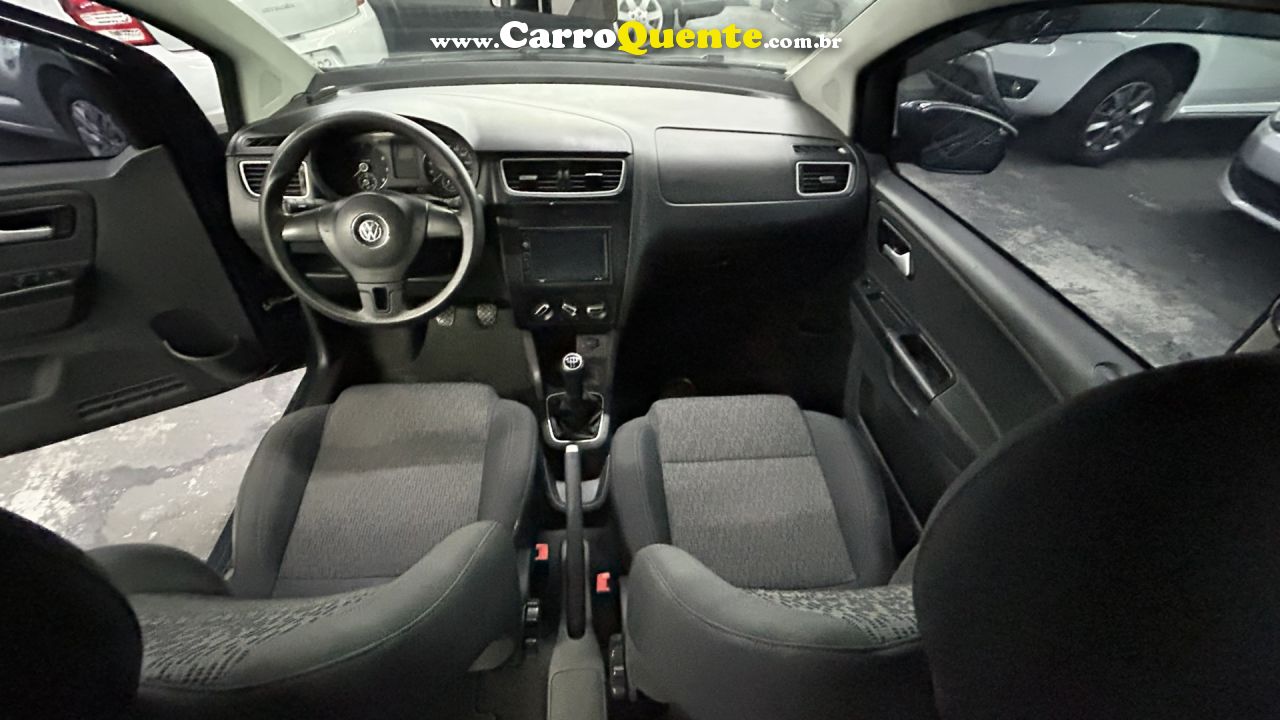 VOLKSWAGEN   FOX 1.0 MI TOTAL FLEX 8V 5P   CINZA 2013 1.0 FLEX - Loja