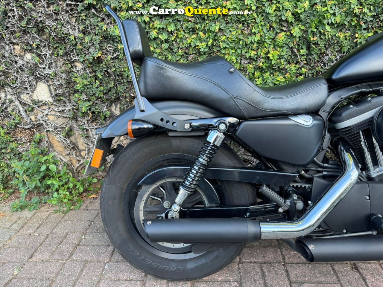 HARLEY-DAVIDSON   XL 883N IRON   PRETO 2012 883 GASOLINA - Loja