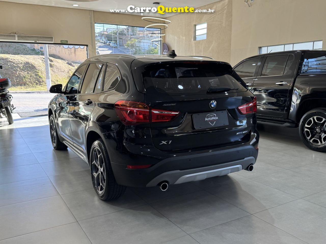 BMW   X1 SDRIVE 20I 2.02.0 TB ACTI.FLEX AUT.   PRETO 2019 2.0 GASOLINA - Loja