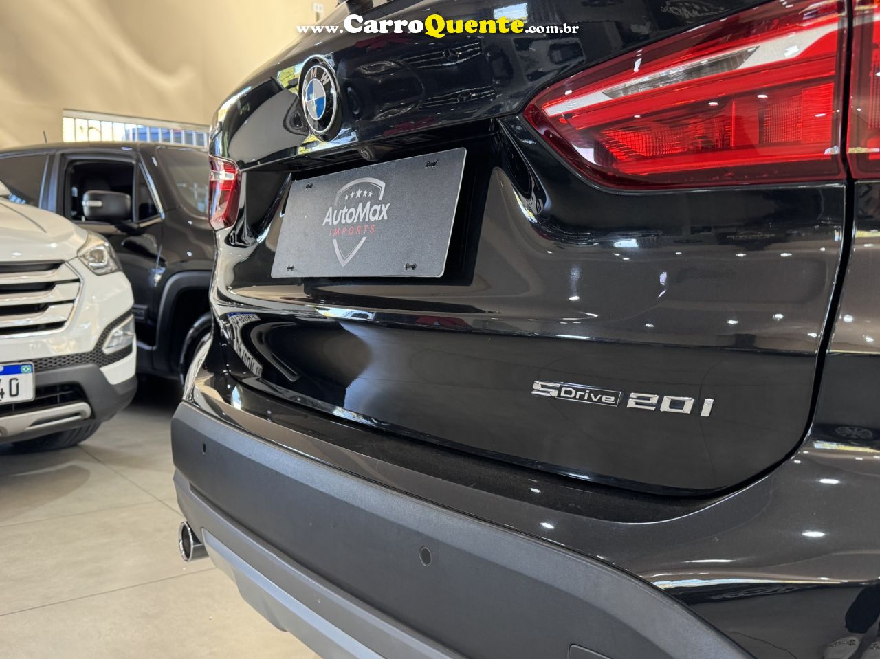 BMW   X1 SDRIVE 20I 2.02.0 TB ACTI.FLEX AUT.   PRETO 2019 2.0 GASOLINA - Loja