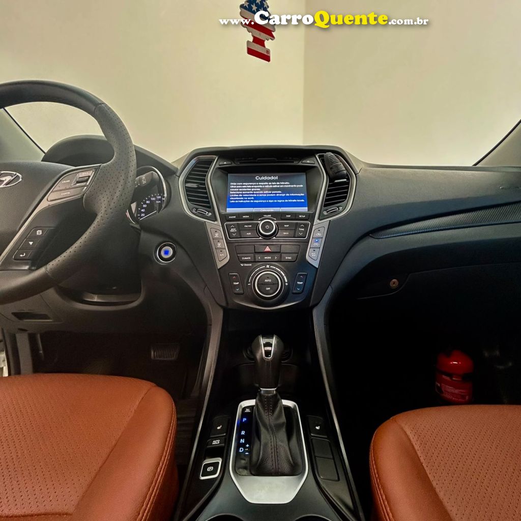 HYUNDAI   GRAND SANTA FÉ  3.3 V6 4X4 TIPTRONIC   BRANCO 2016 3.3 GASOLINA - Loja