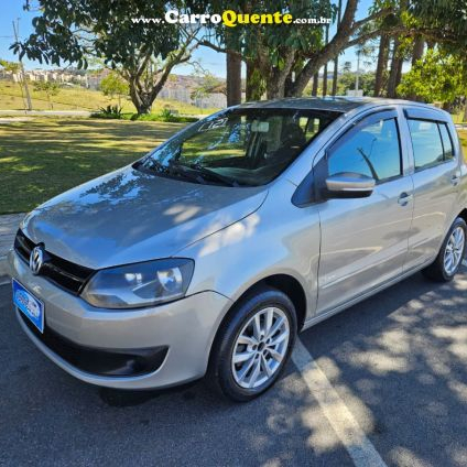 VOLKSWAGEN   FOX 1.6 MI TOTAL FLEX 8V 5P   PRATA 2012 1.6 FLEX