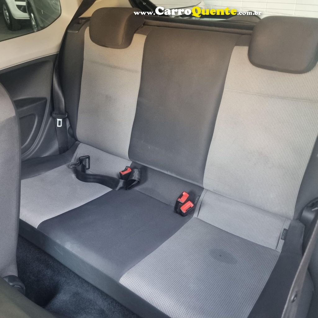 VOLKSWAGEN   UP! TAKE 1.0 T. FLEX 12V 3P   PRETO 2016 1.0 FLEX - Loja