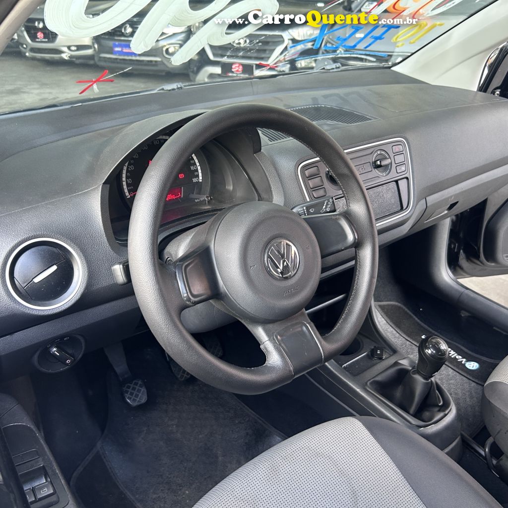 VOLKSWAGEN   UP! TAKE 1.0 T. FLEX 12V 3P   PRETO 2016 1.0 FLEX - Loja