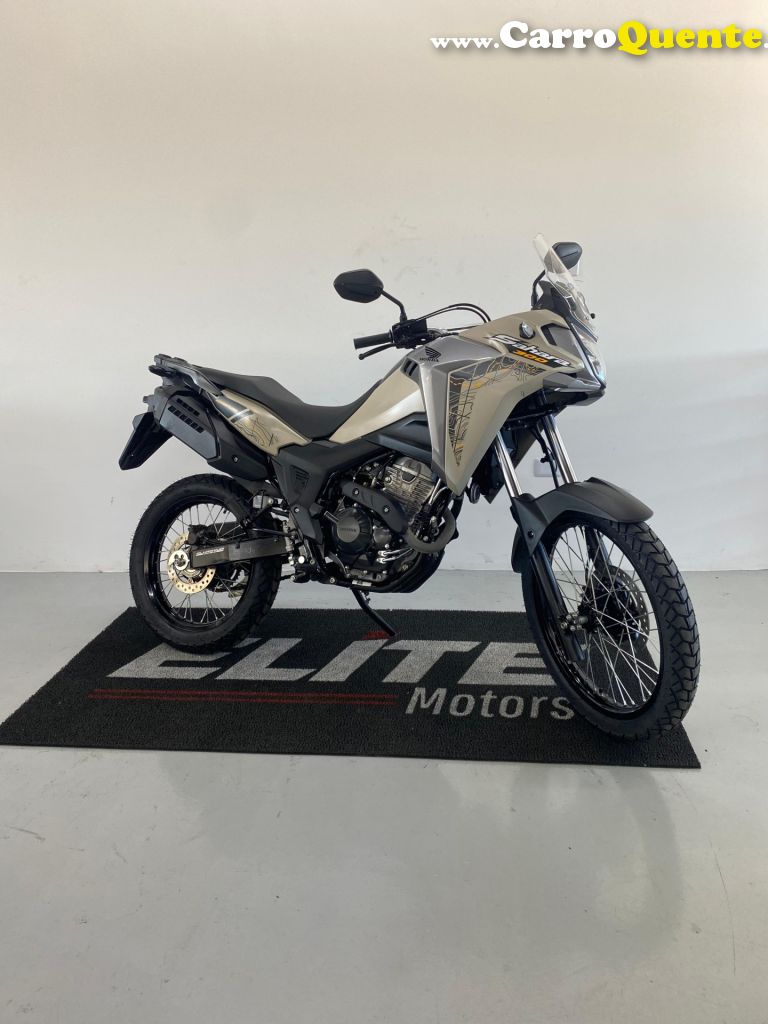 HONDA   XRE 300 ADVENTURE FLEX   BEGE 2025 300 GASOLINA - Loja