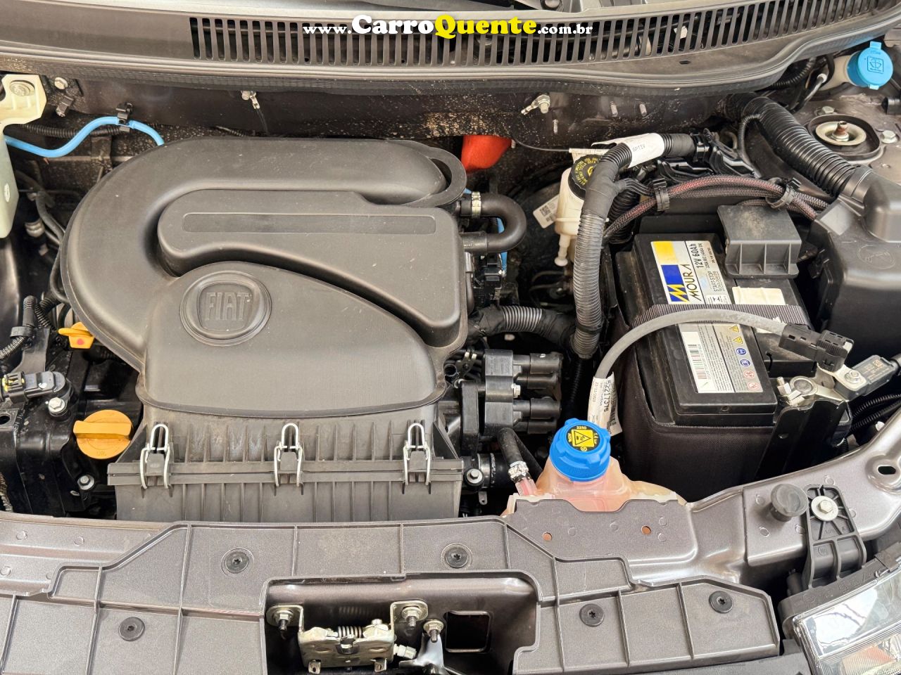 FIAT MOBI 1.0 EVO TREKKING 2025 - Loja