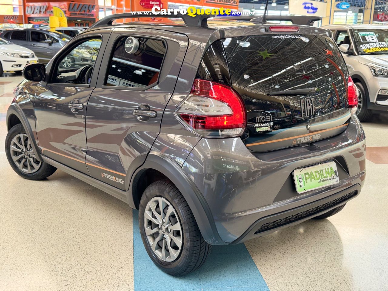 FIAT MOBI 1.0 EVO TREKKING 2025 - Loja
