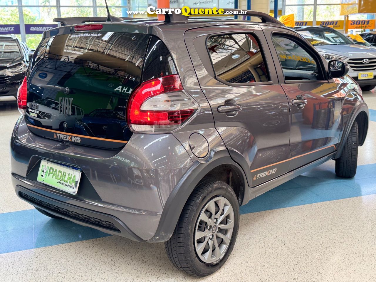 FIAT MOBI 1.0 EVO TREKKING 2025 - Loja