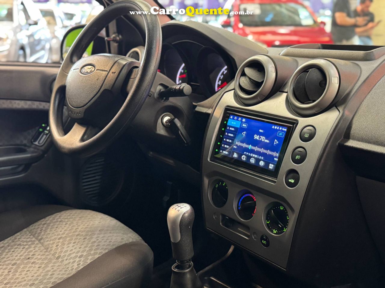 FORD FIESTA 1.6 ROCAM HATCH 8V 2014 - Loja