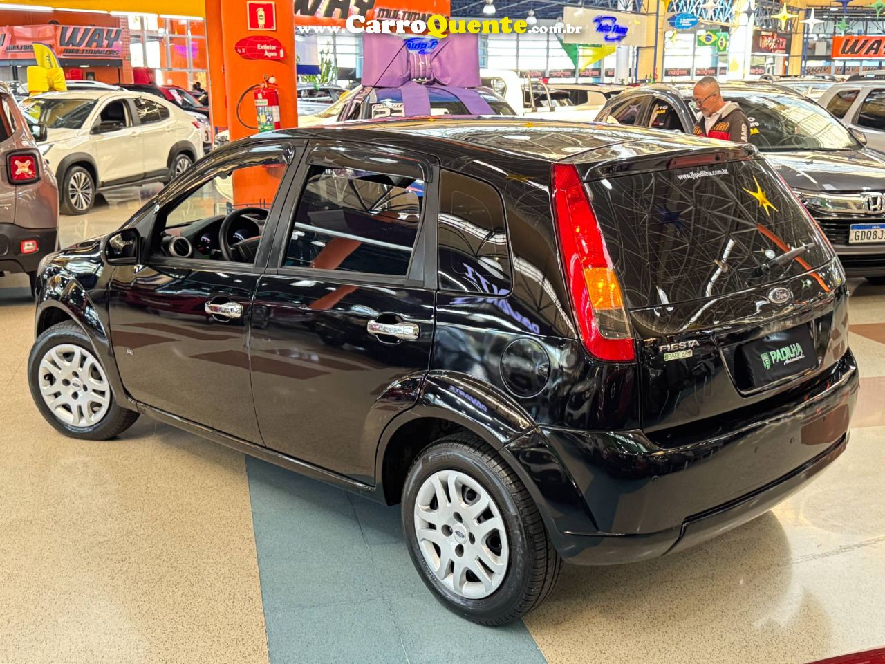 FORD FIESTA 1.6 ROCAM HATCH 8V 2014 - Loja