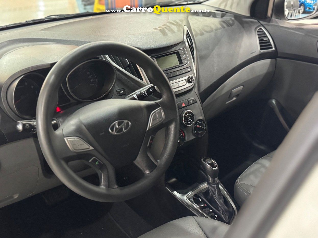 HYUNDAI HB20S 1.6 COMFORT PLUS 16V 2017 - Loja