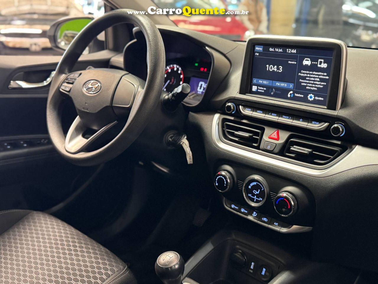 HYUNDAI HB20 1.0 12V EVOLUTION 2022 - Loja