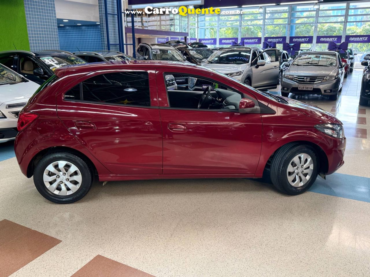 CHEVROLET ONIX 1.0 MPFI LT 8V 2018 - Loja