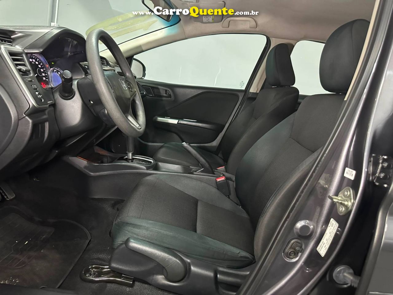 HONDA CITY 1.5 PERSONAL 16V 2019 - Loja