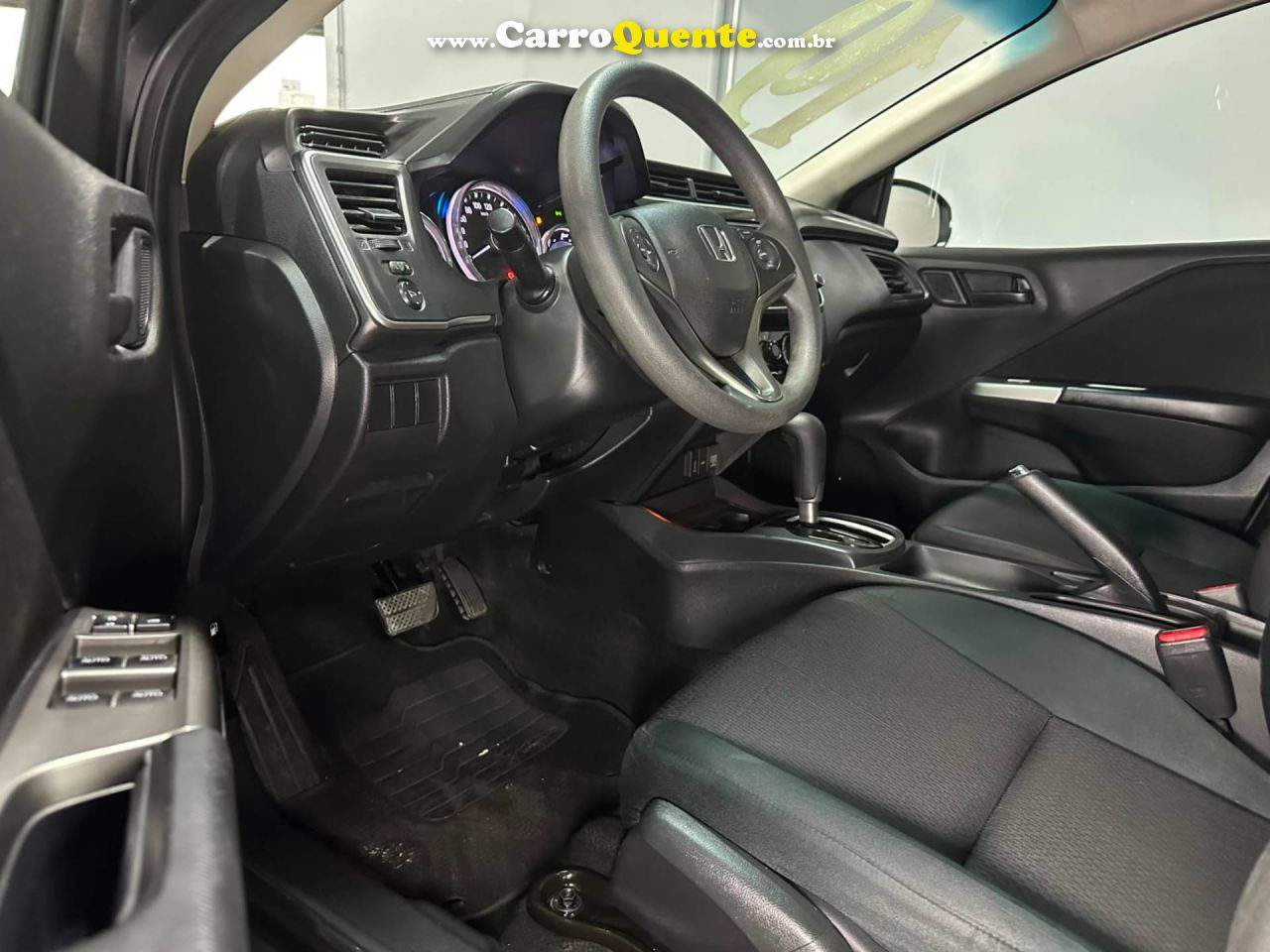 HONDA CITY 1.5 PERSONAL 16V 2019 - Loja